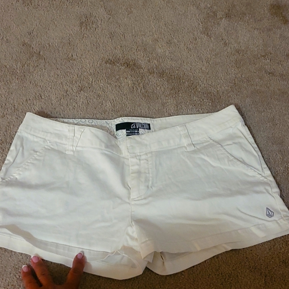 Volcom ~  White Short shorts. junior Size 9..   2  1/2 inch inseam.